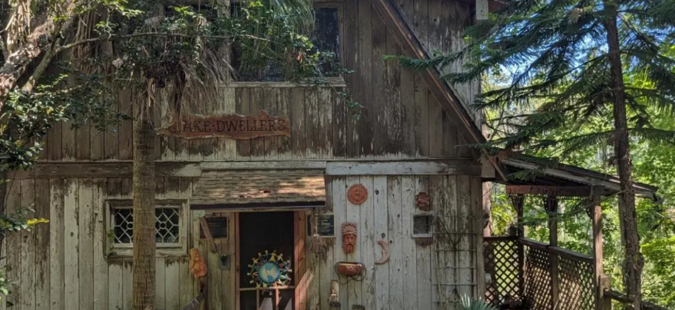 A view outside a structure located within Beluthahatchee Park.